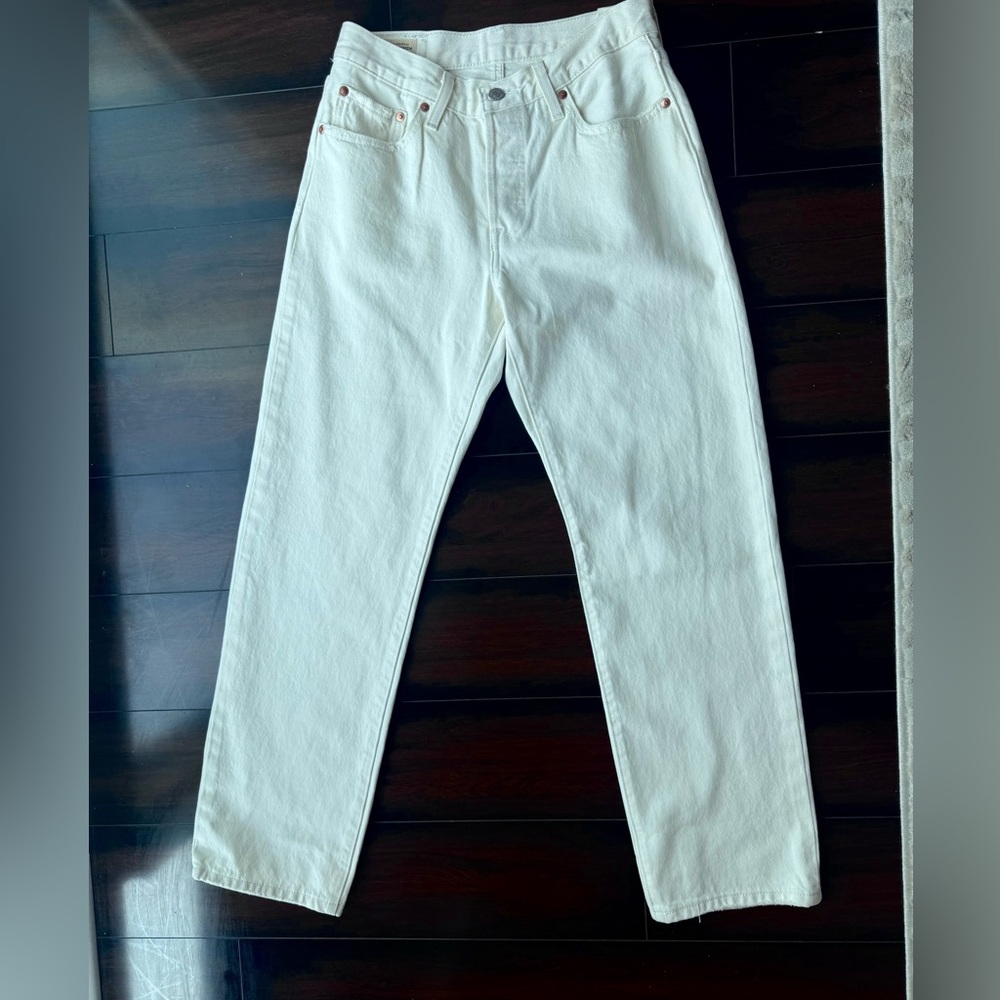 CUSTOM Levi's Blue Tab 90s 501 Jeans in White - Picture 3 of 8